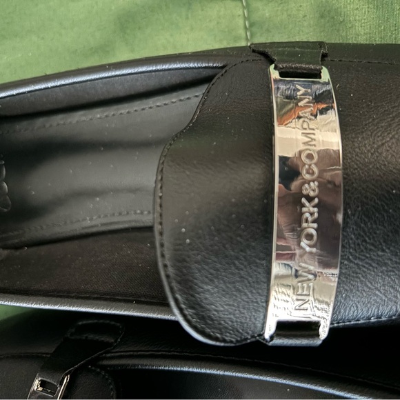 NEW!!! NY & Company - Harleigh Women’s Loafers-Size 9 - Picture 2 of 5